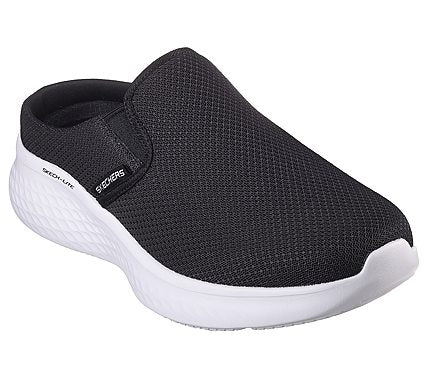 כפכפי סליפ=און גברים | Skech-Light Pro