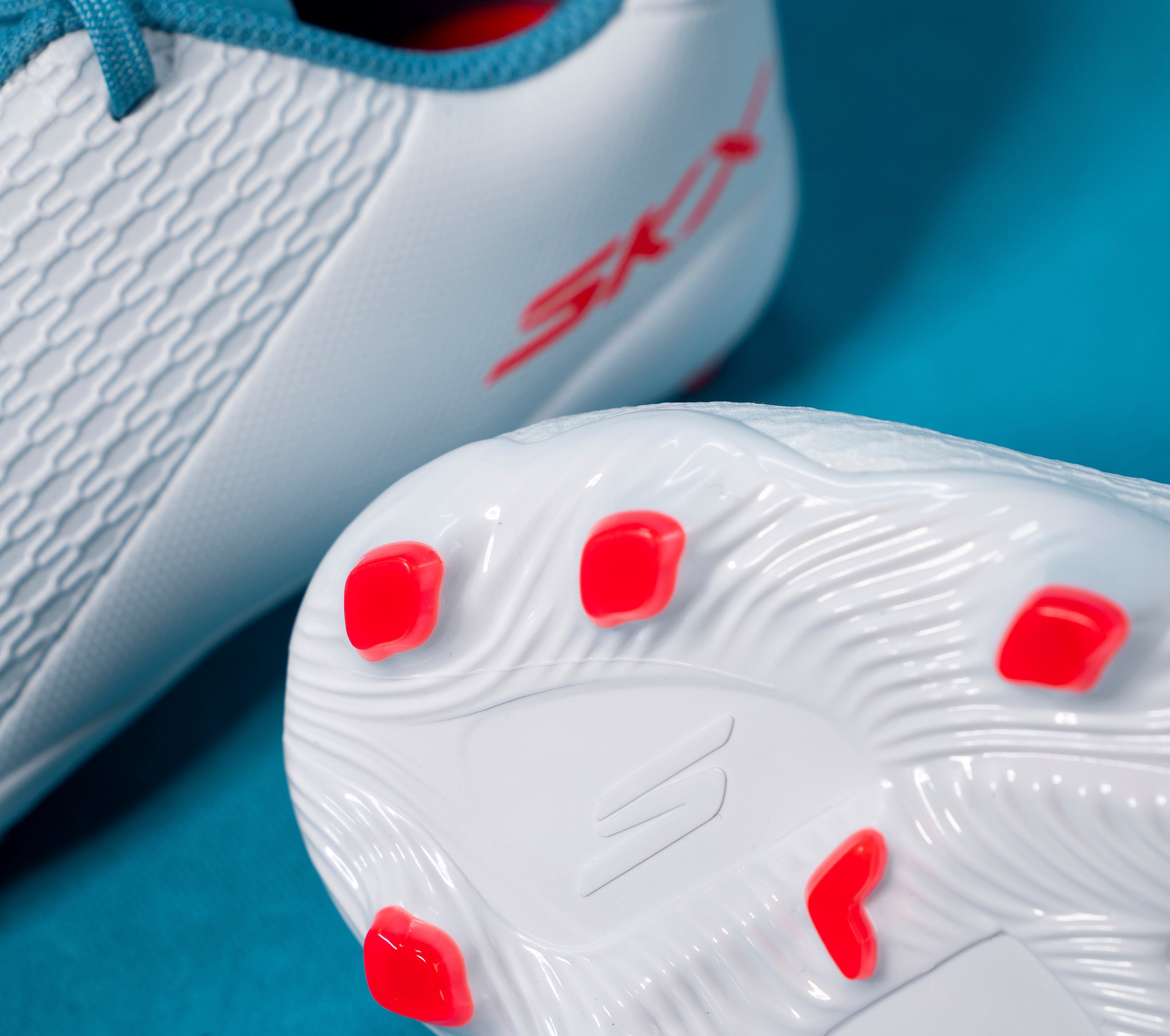 נעלי כדורגל למגוון משטחים ילדים | SKX_2 JR Youth MG