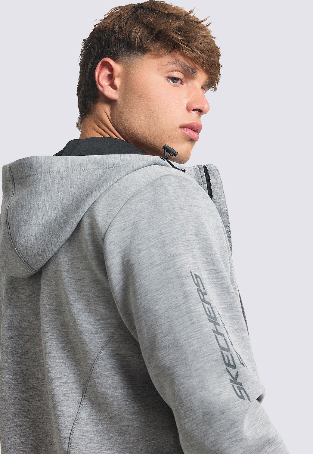 ג'קט אינטרלוק עם קפוצ'ון