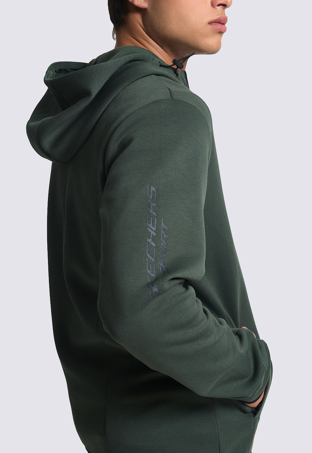 ג'קט אינטרלוק עם קפוצ'ון