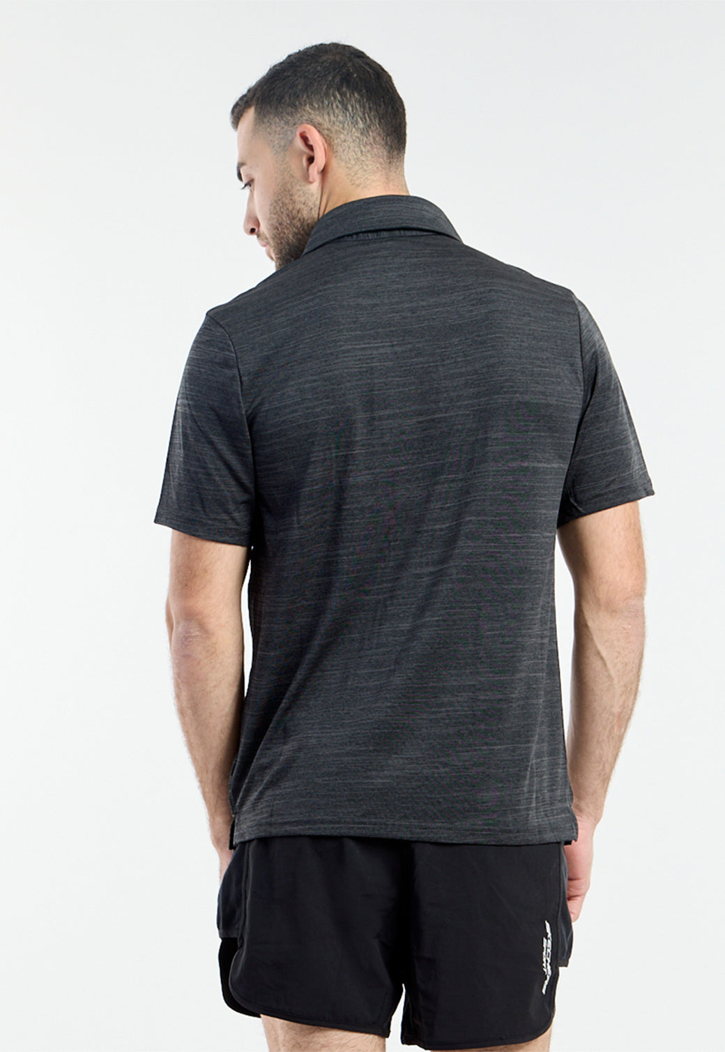 פולו קצר מנדף