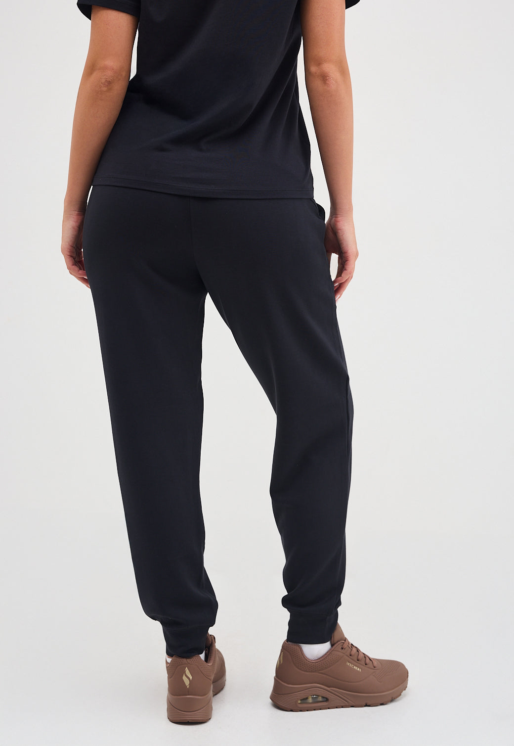 מכנסי ג'וגר SKECHLUXE ELEVATE