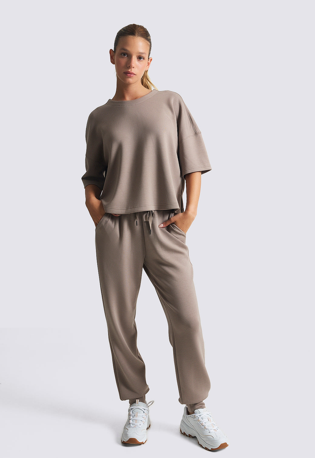 מכנסי ג'וגר SKECHLUXE ELEVATE