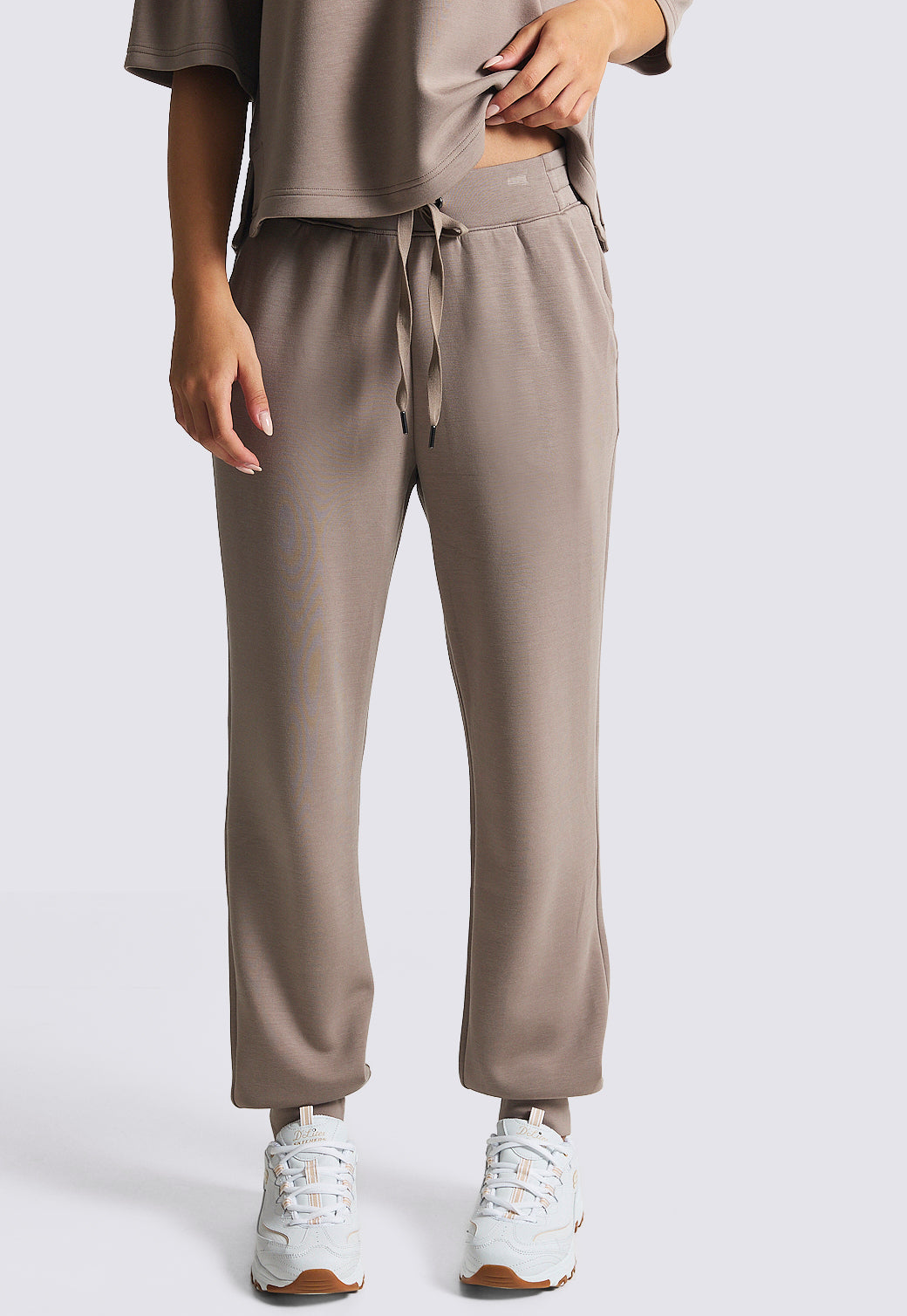 מכנסי ג'וגר SKECHLUXE ELEVATE