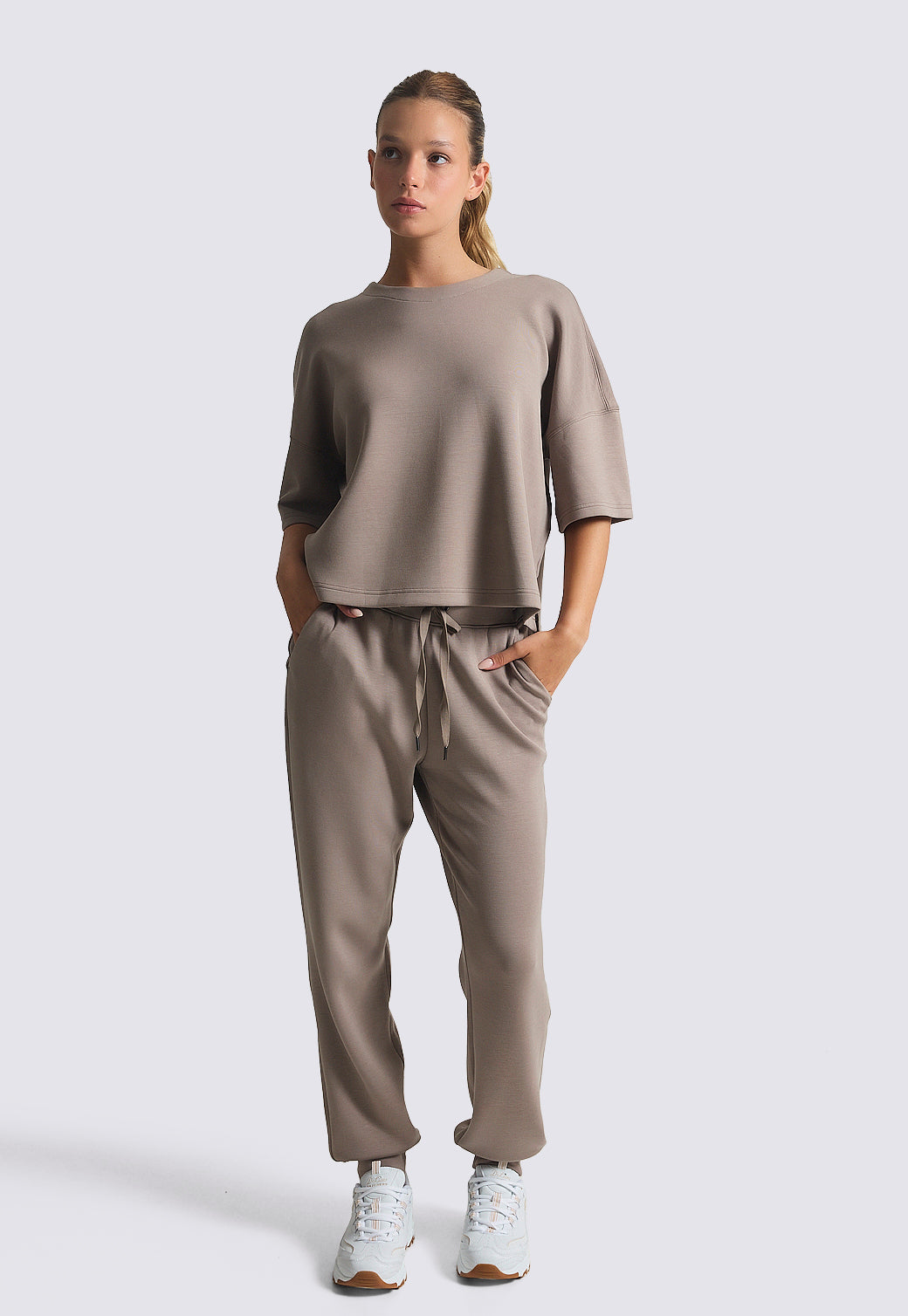 חולצה קצרה רפויה