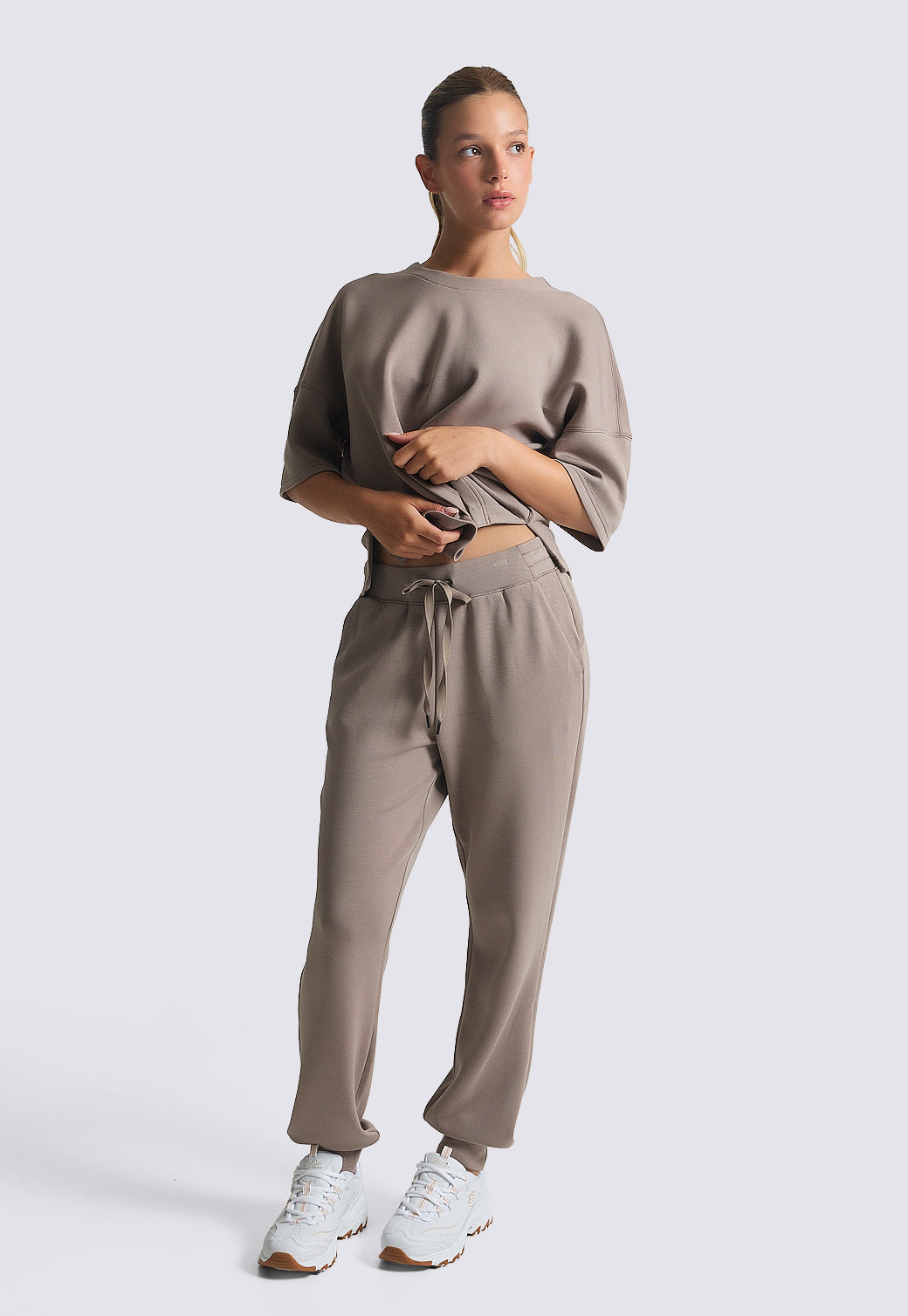 חולצה קצרה רפויה