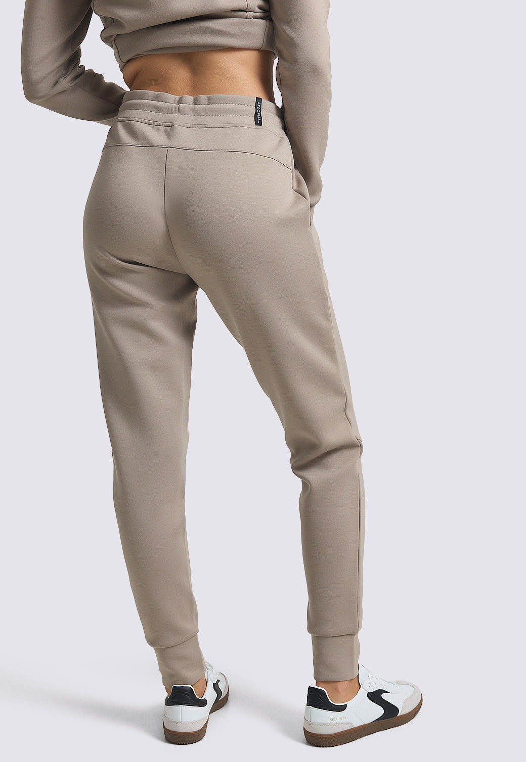 מכנס אינטרלוק