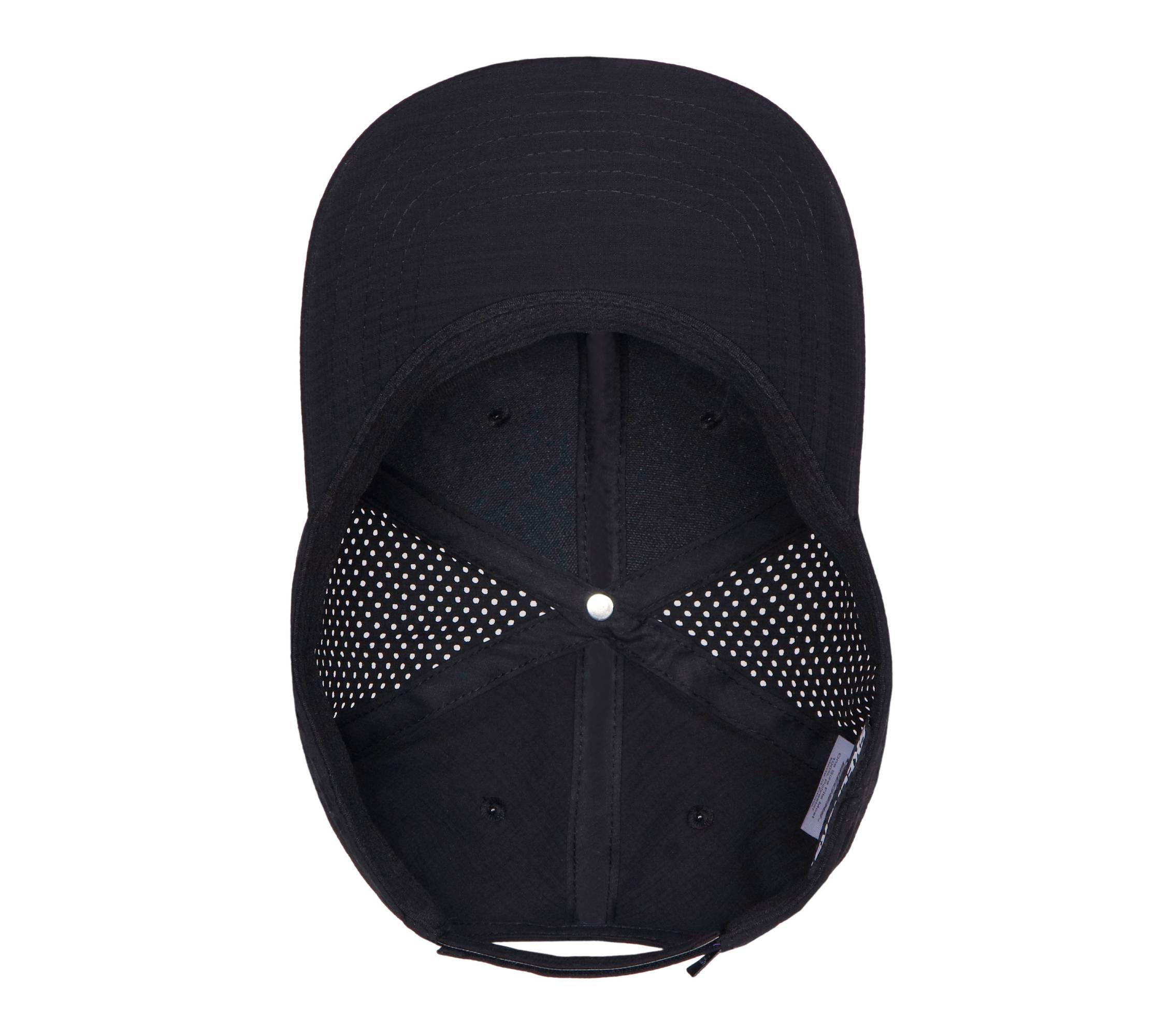 כובע מצחייה עם לוגו בצד