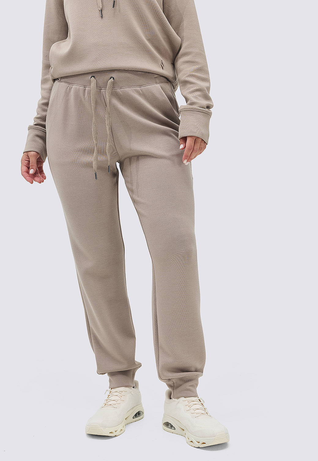 מכנסי ג'וגר SKECHLUXE ELEVATE