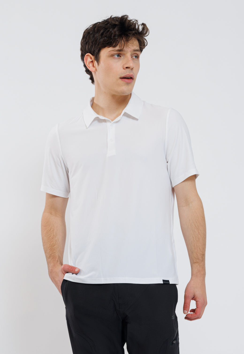 חולצת פולו קצרה