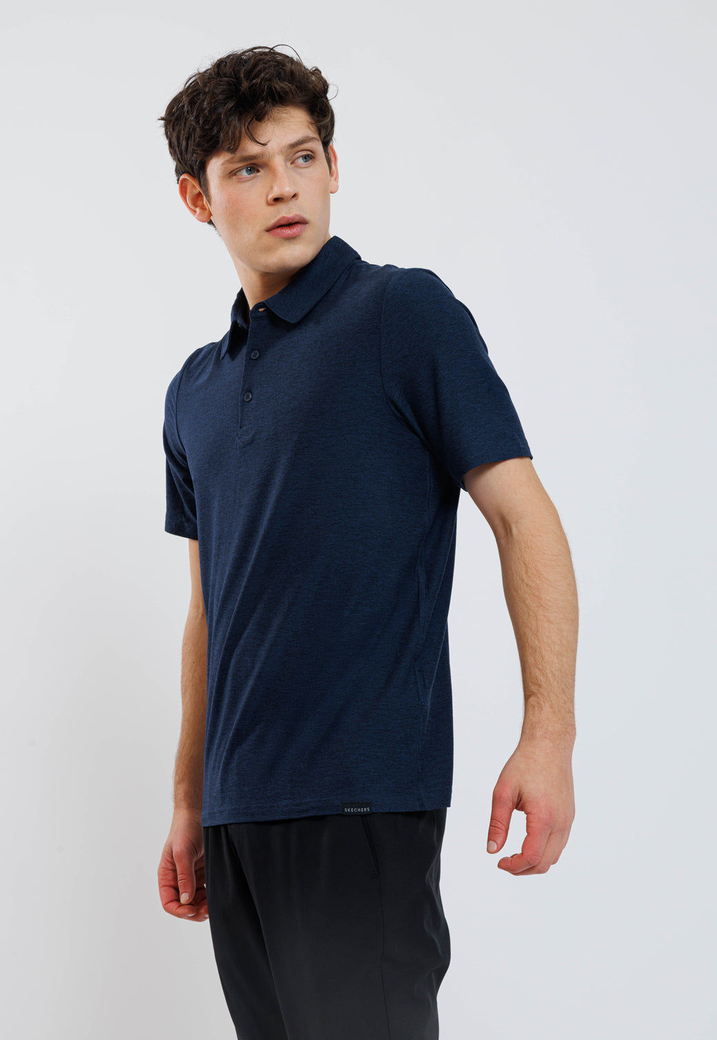 חולצת פולו קצרה