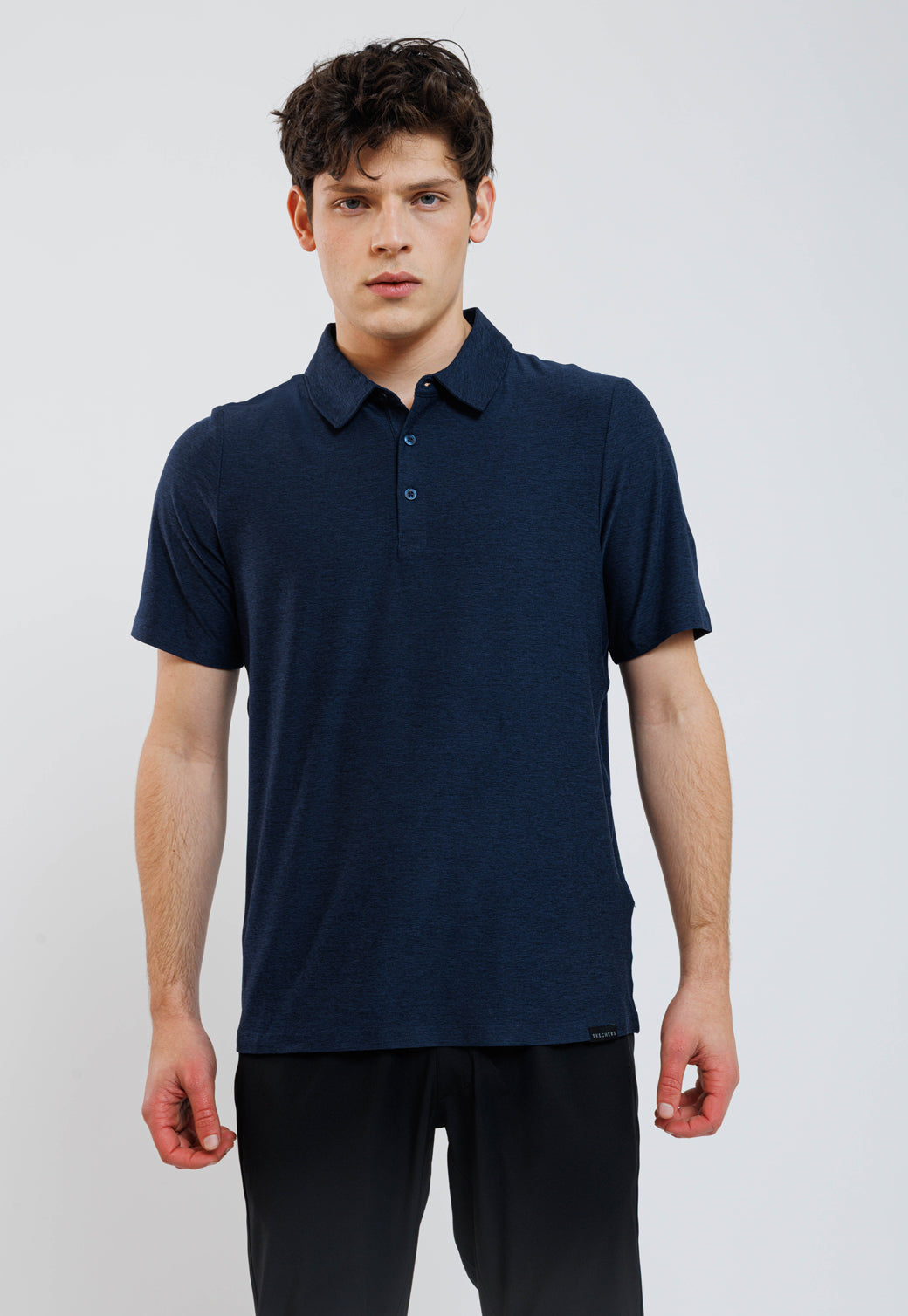 חולצת פולו קצרה