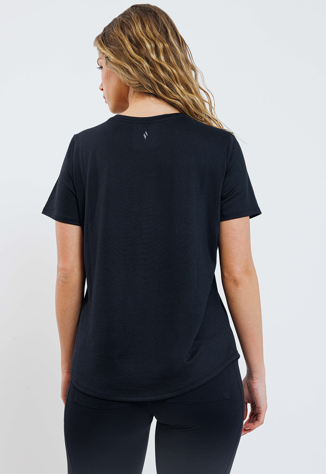 טישירט אימון מנדף