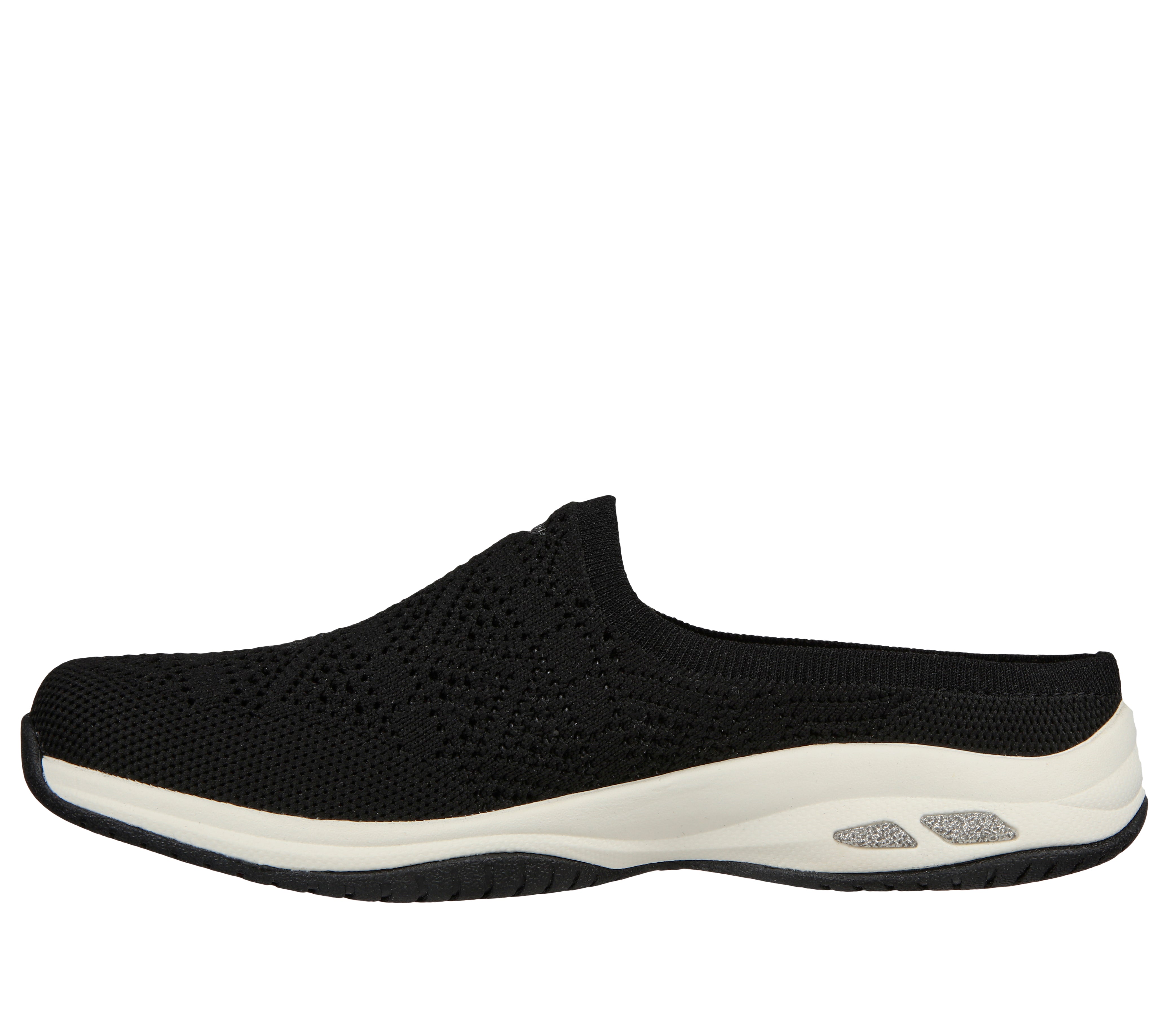 כפכפי סליפ-און גזרה רחבה לנשים | Commute Time In The Clear