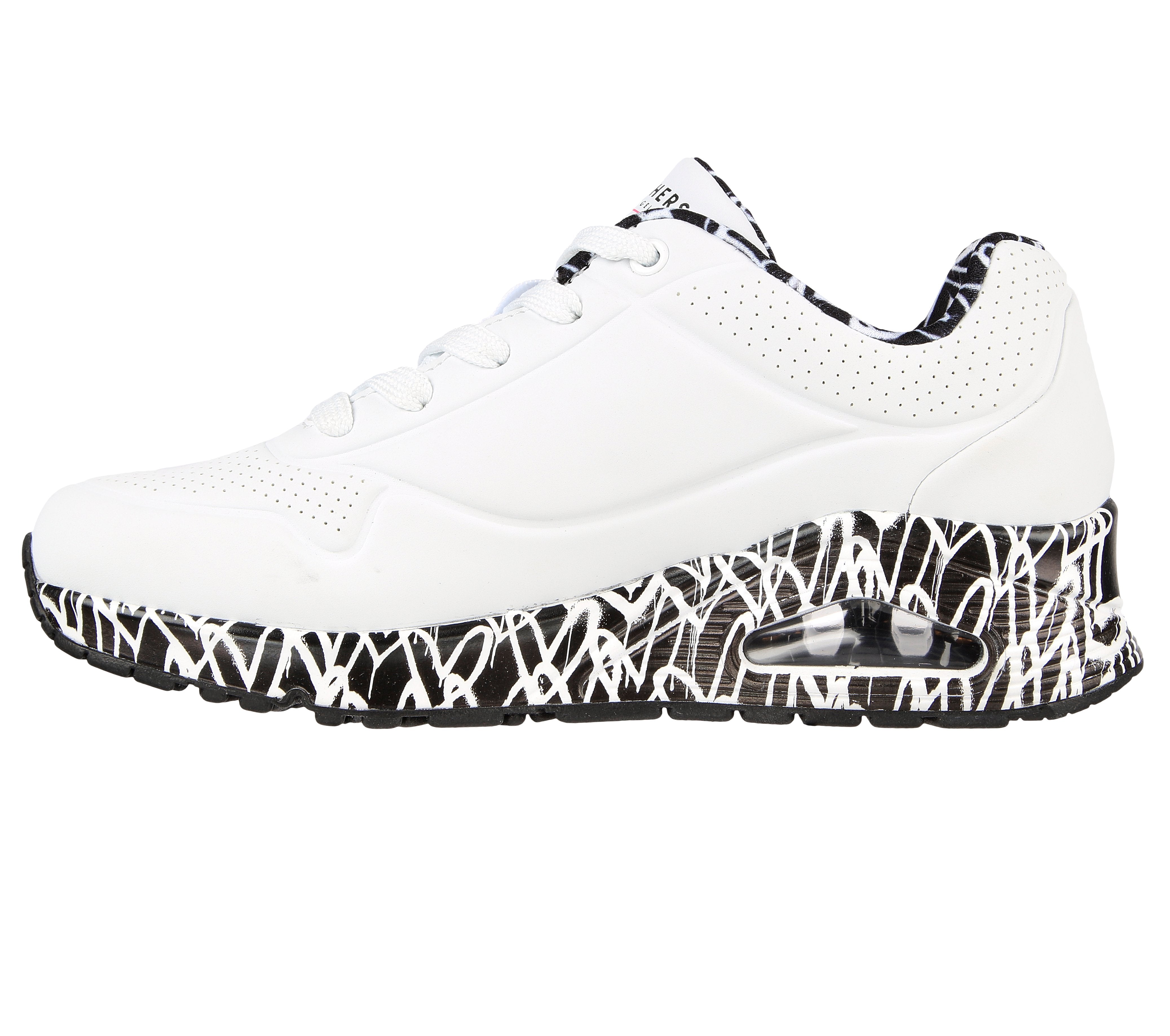 סניקרס | UNO - Loving Love