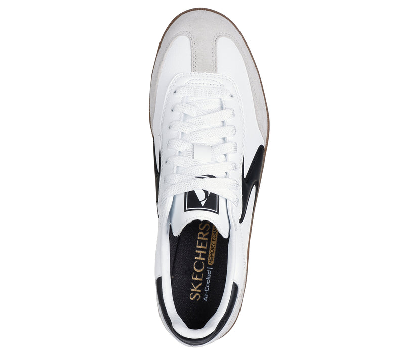 סניקרס נשים | Hotshot Kickoff