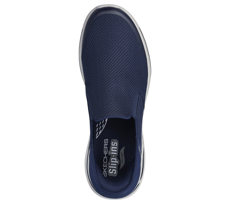 נעלי הליכה סליפ-אין לגברים | GOwalk Arch Fit Hands Free