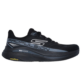 נעלי ריצה גברים | GOrun Max Cushioning - Propulsion צבע: שחור