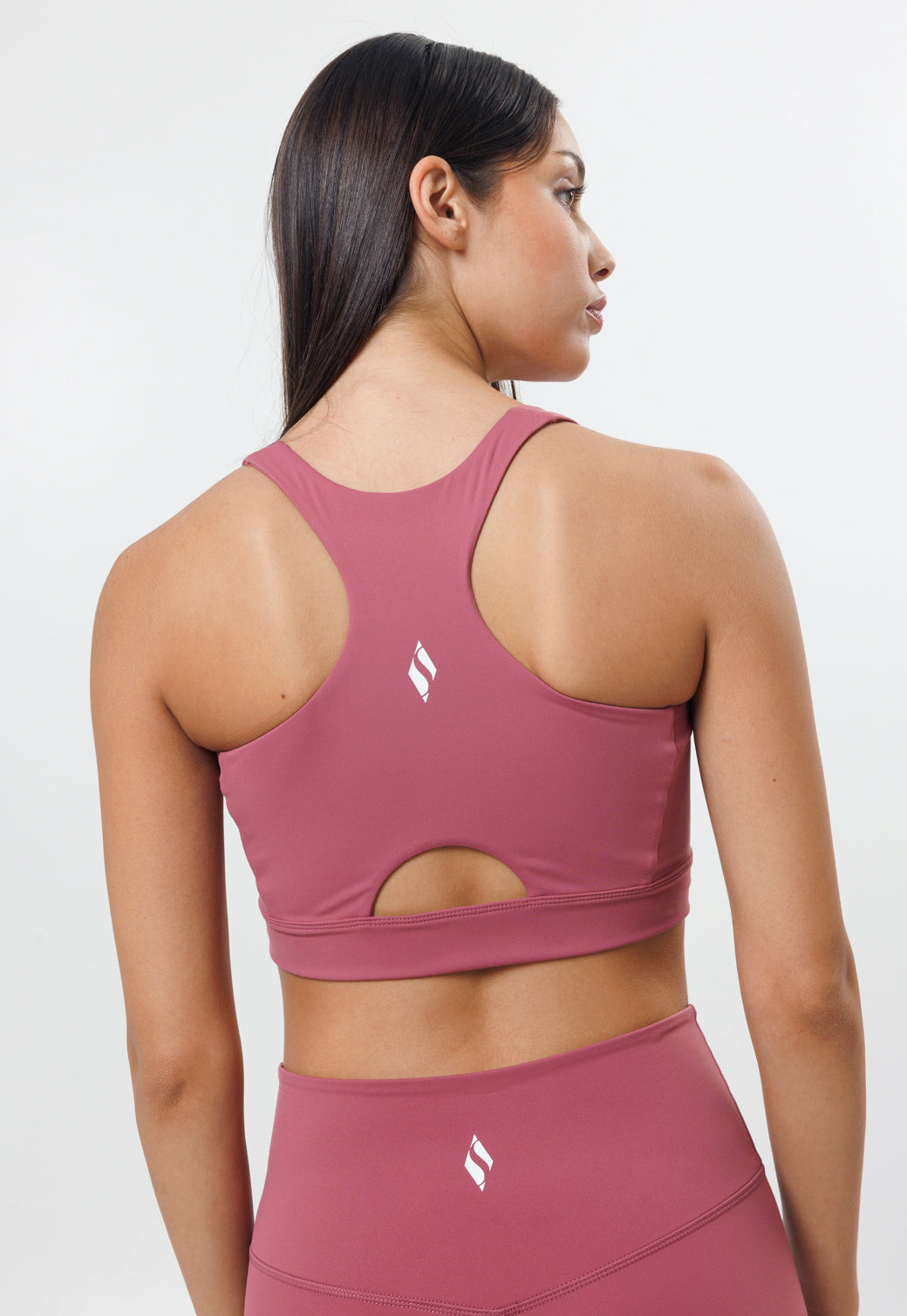 טופ אימון מנדף