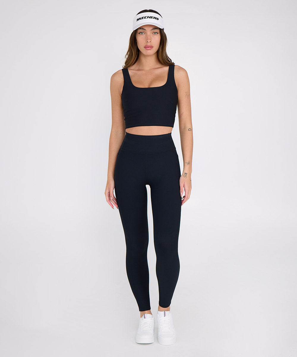 טופ אימון מנדף