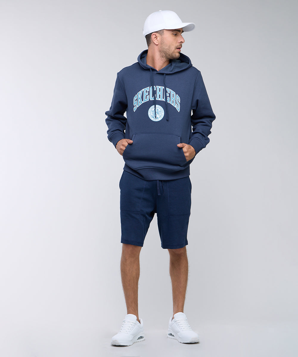 קפוצ'ון עם לוגו