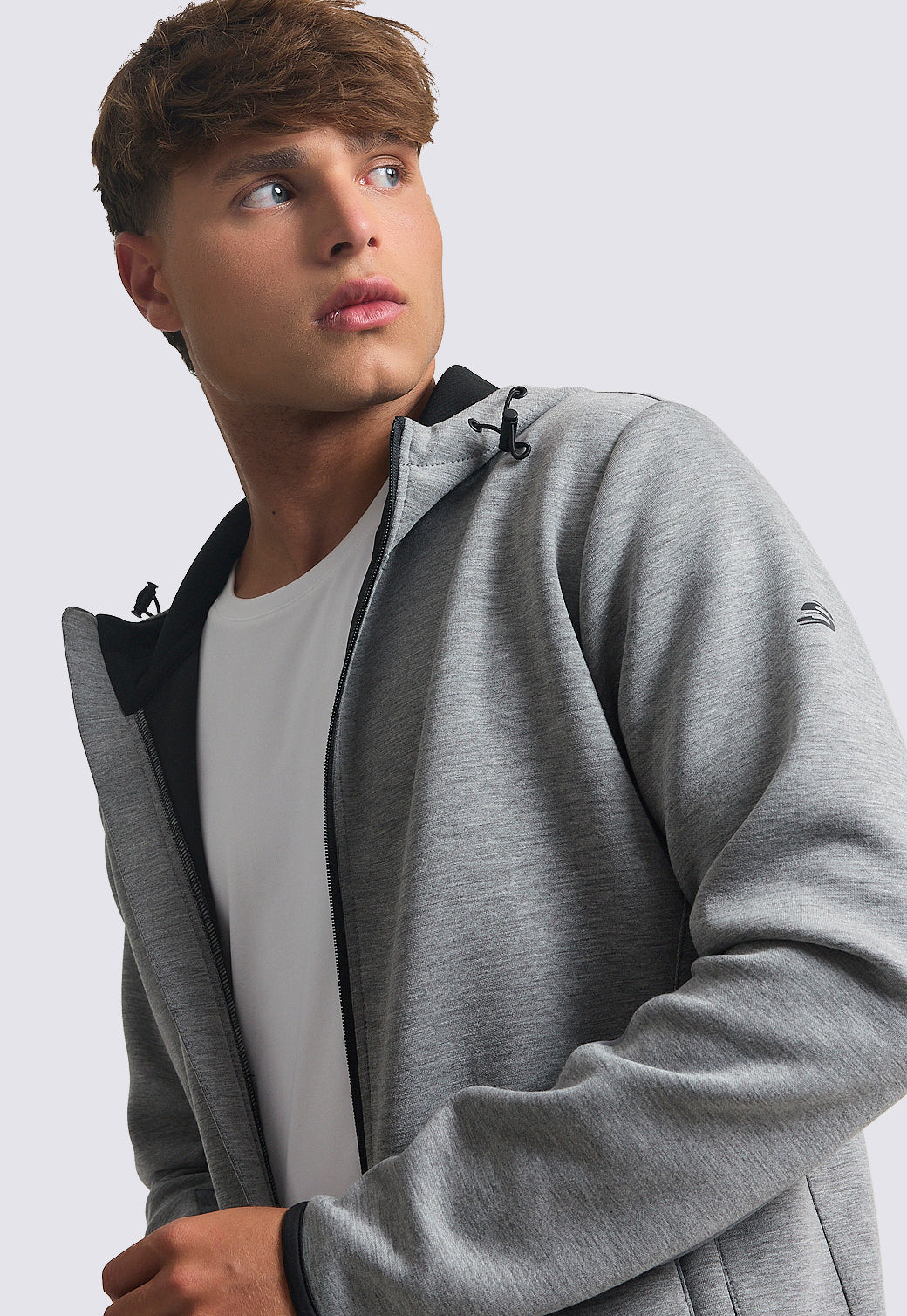 ג'קט אינטרלוק עם קפוצ'ון