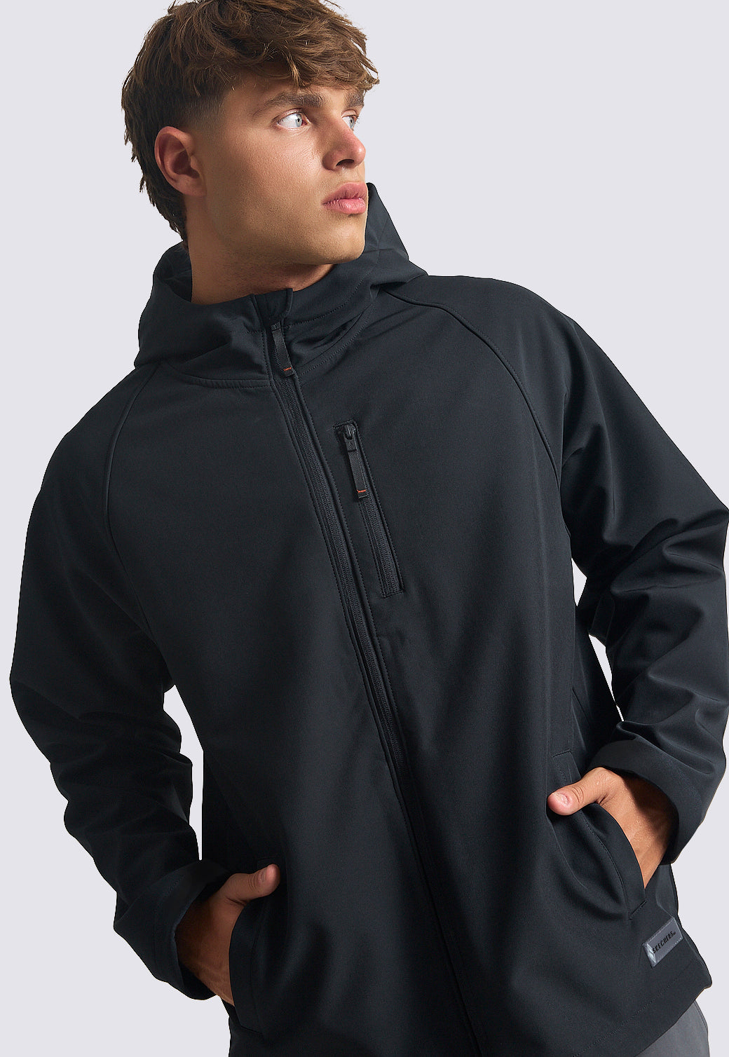 מעיל ספורטיבי