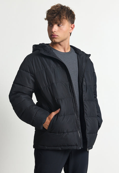 מעיל עם קפוצ'ון