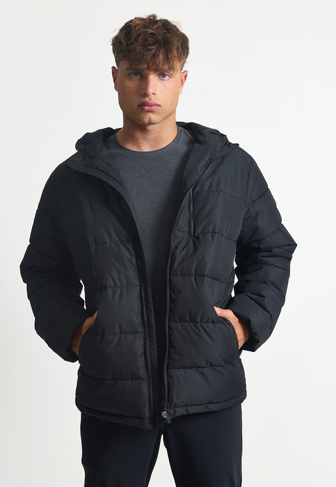 מעיל עם קפוצ'ון