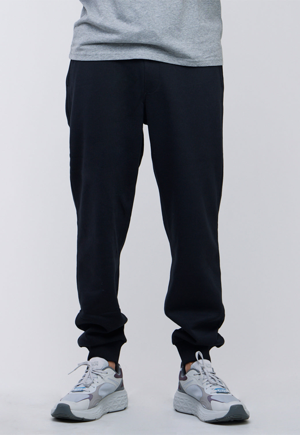 מכנס טרנינג ארוך עם מנז'טים