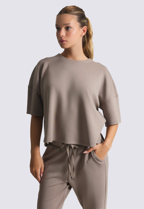 חולצה קצרה רפויה