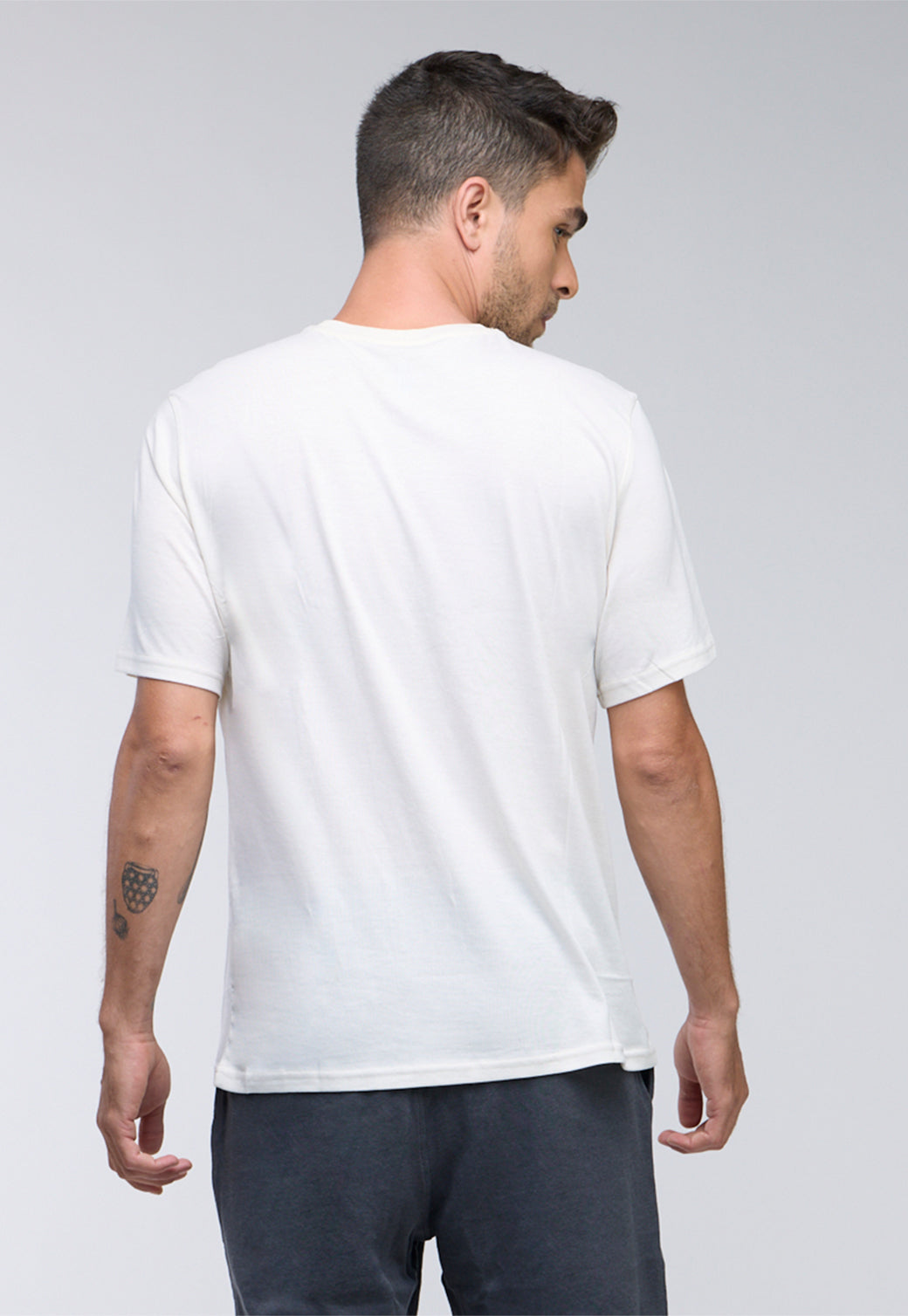 טישירט קצר עם הדפס