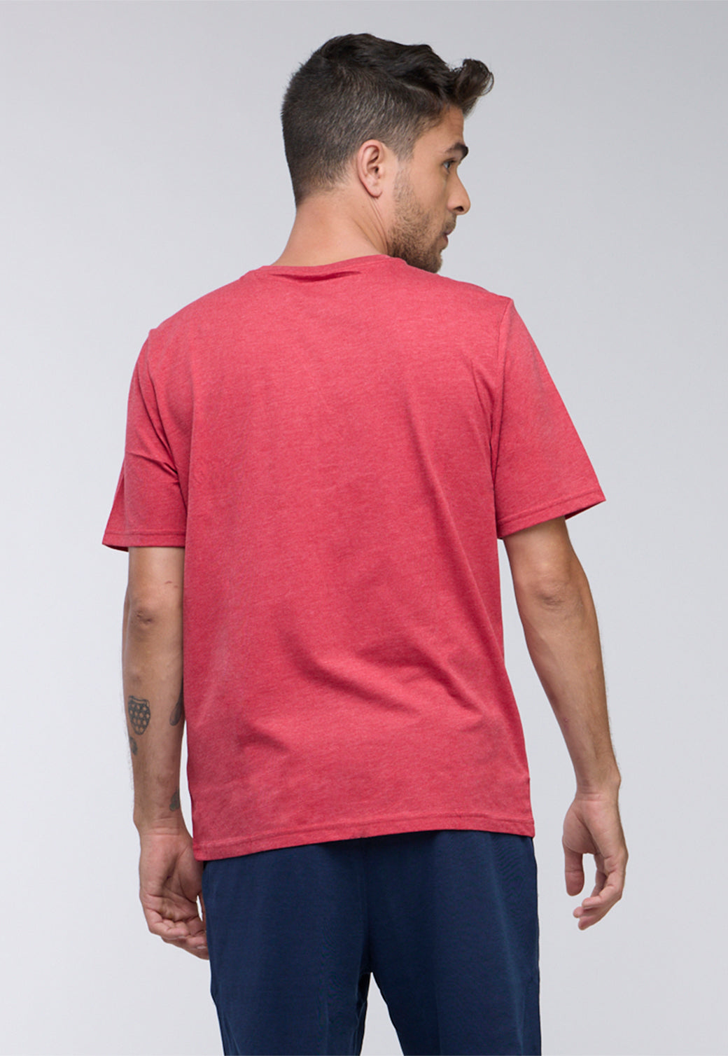 טישירט קצר עם הדפס לוגו