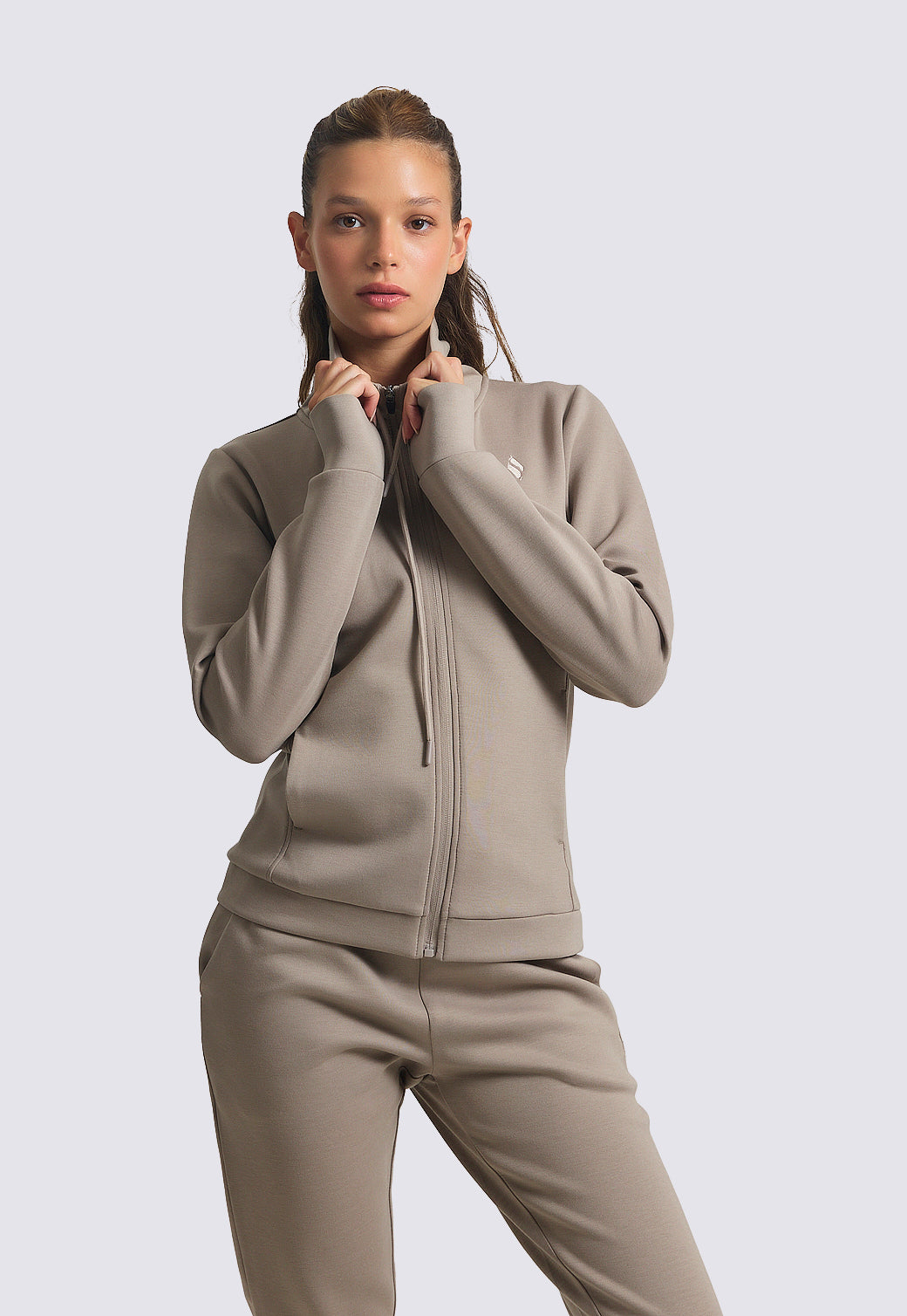 מכנס אינטרלוק