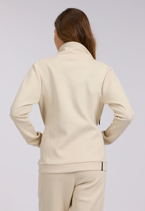 עליונית אינטרלוק עם לוגו רקום