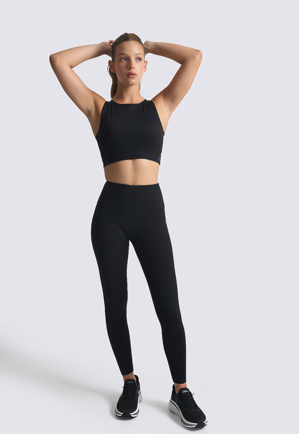 טופ אימון מנדף