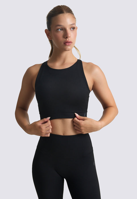 טופ אימון מנדף