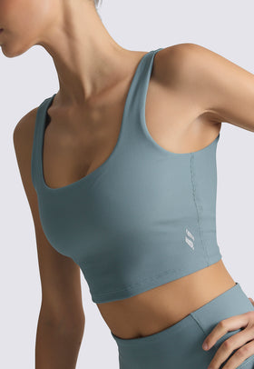 טופ ספורט צבע תכלת