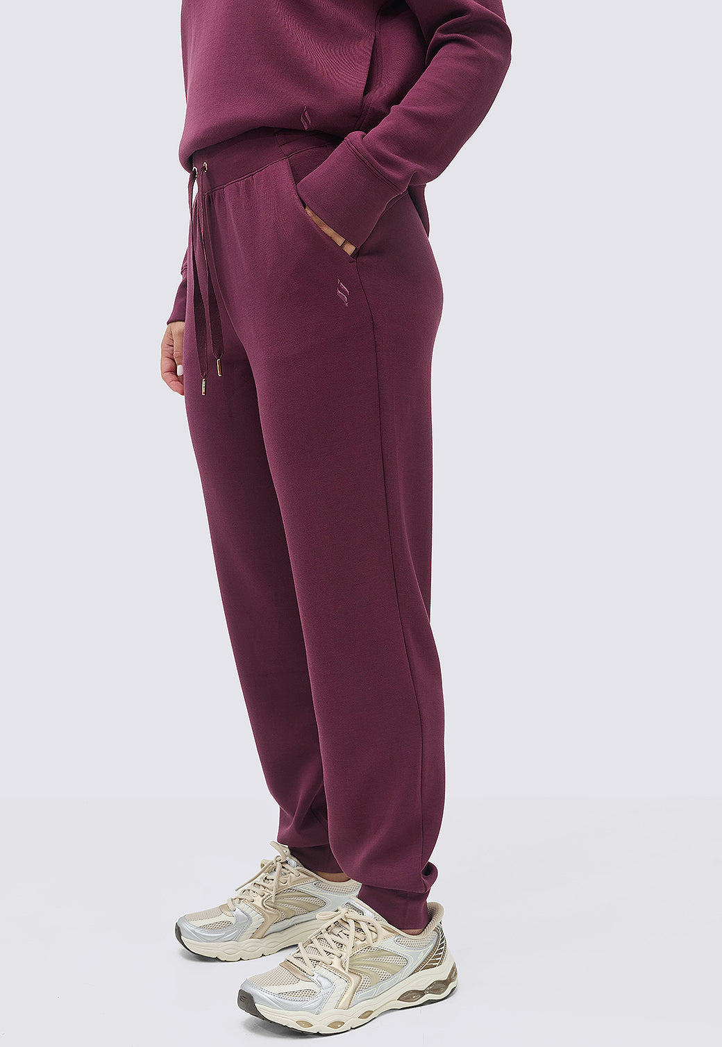 מכנסי ג'וגר SKECHLUXE ELEVATE