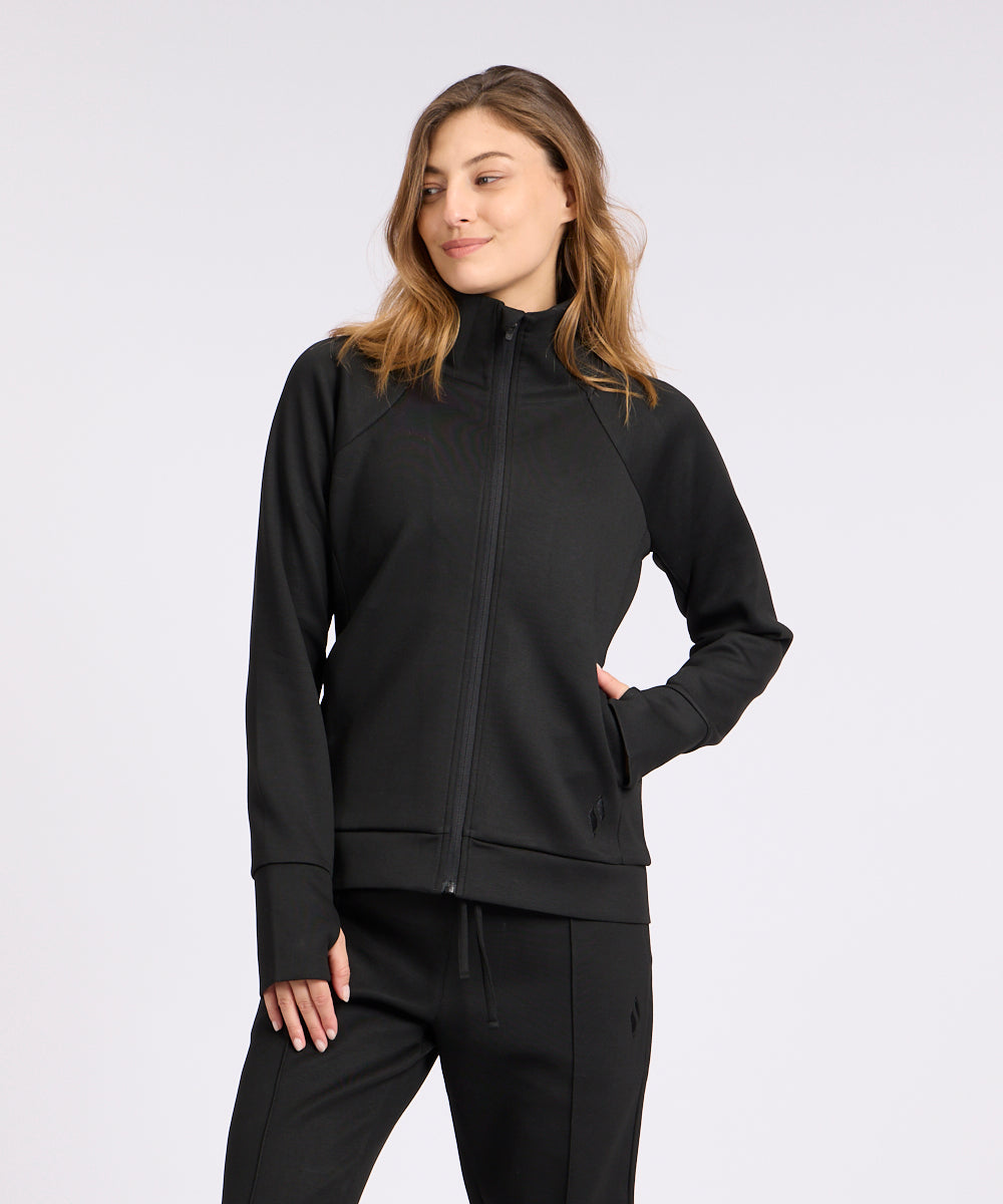 עליונית אינטרלוק עם לוגו רקום